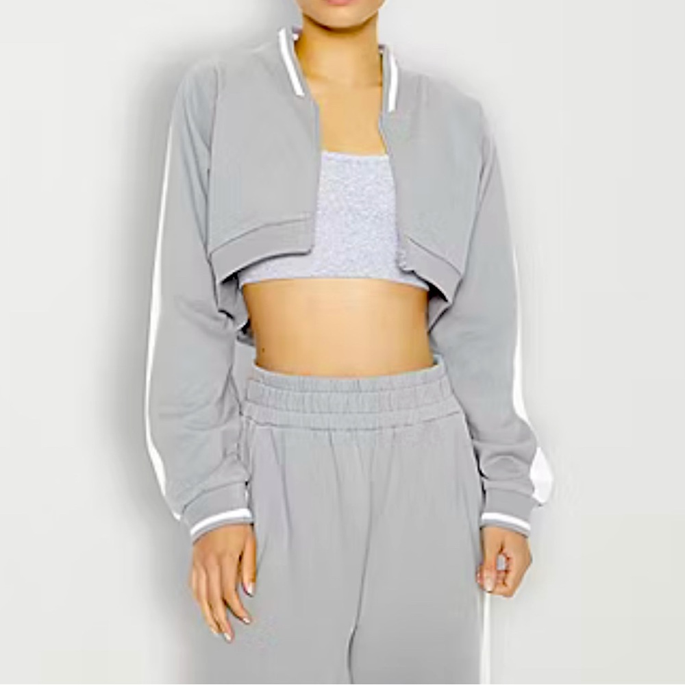 THRILL Jeans athletic cropped long sleeve jacket Gray w sleeve stripes ladies M